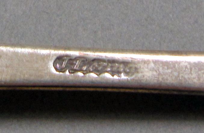 1962.0240.1261 Silver spoon mark