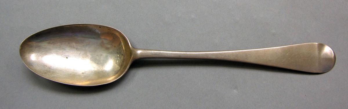 1962.0240.1263 Silver spoon upper surface