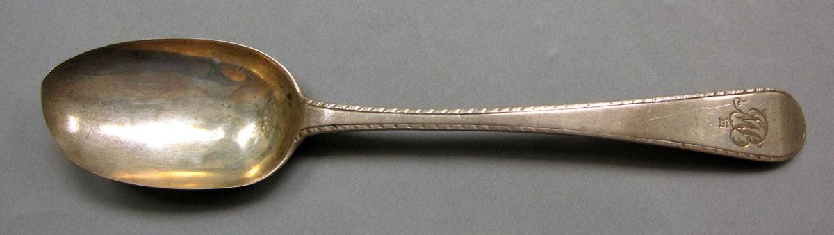 1962.0240.1264.001 Silver spoon upper surface