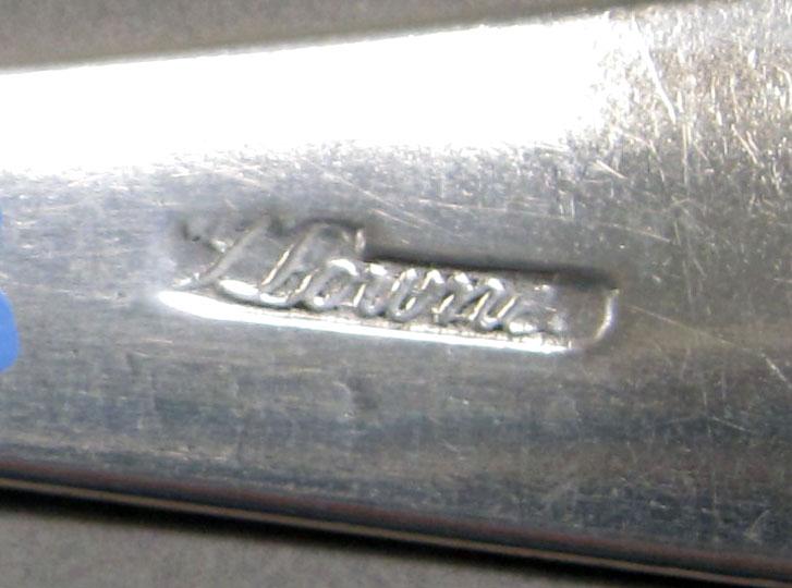 1962.0240.1271 Silver spoon mark