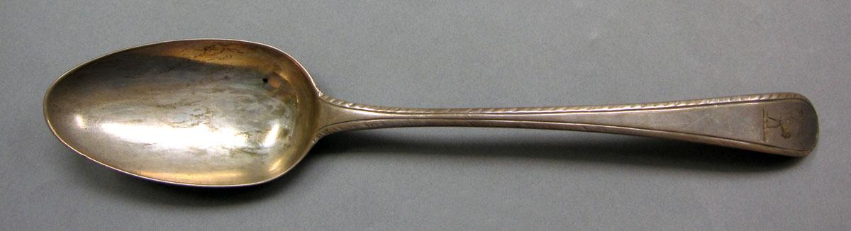 1962.0240.1272 Silver spoon upper surface