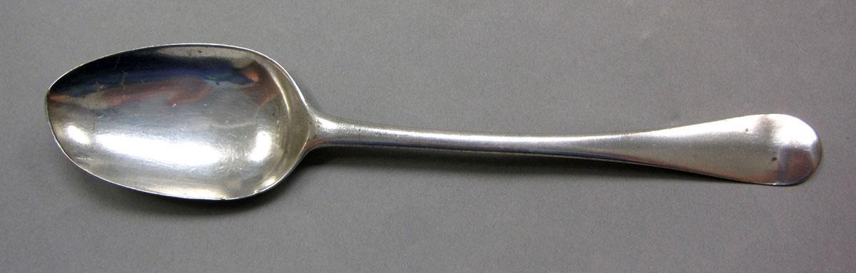 1962.0240.1276 Silver spoon upper surface