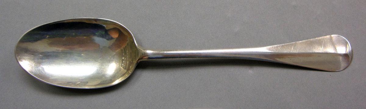 1962.0240.1282 Silver spoon upper surface