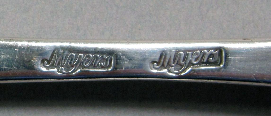 1962.0240.1295 Silver spoon mark