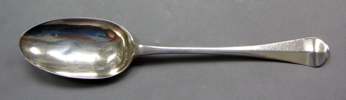 1962.0240.1300 Silver spoon upper surface