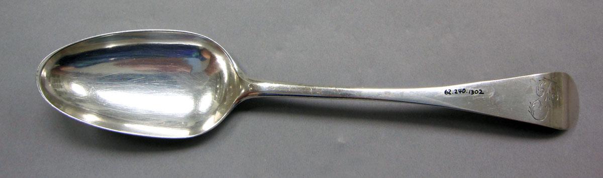 1962.0240.1302 Silver spoon upper surface