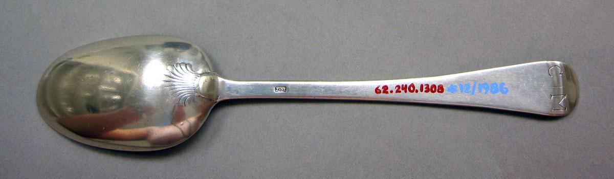 1962.0240.1308 Silver spoon underside