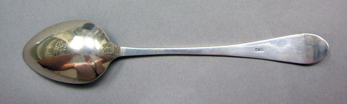1962.0240.1309 Silver spoon underside