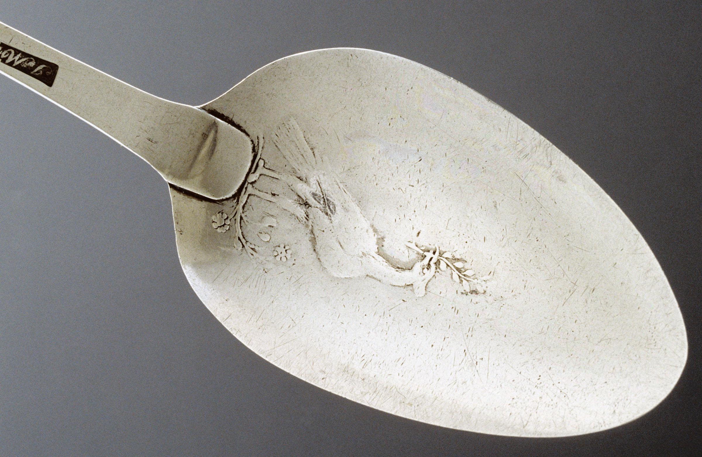 1962.0240.1313 Spoon, detail 2