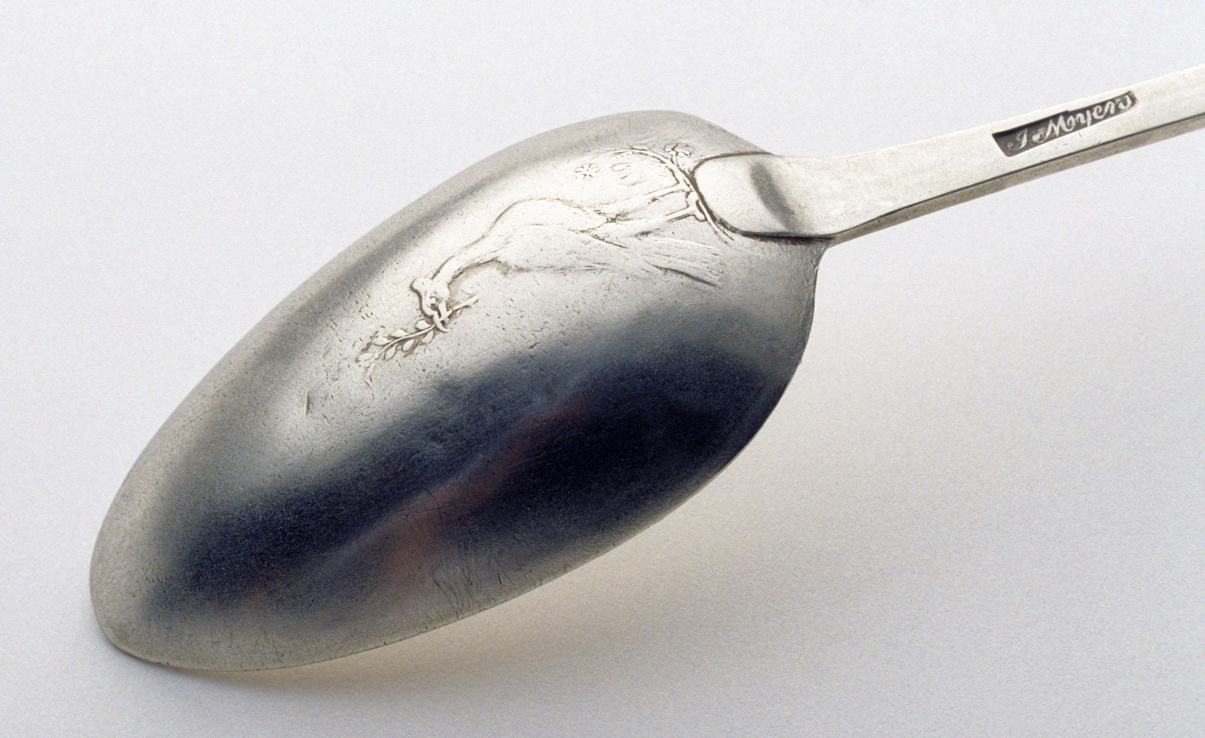 1962.0240.1313 Spoon, detail 3