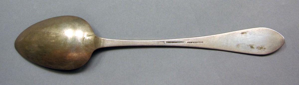 1962.0240.1316 Silver spoon underside