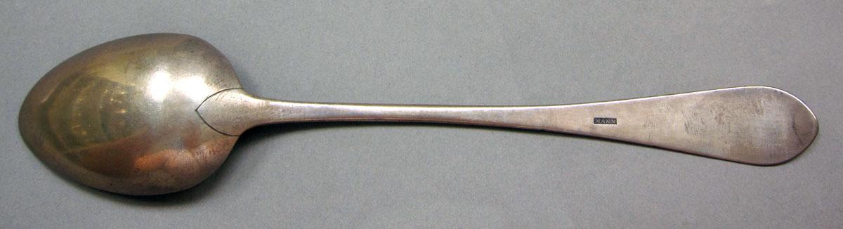1962.0240.1319 Silver spoon underside