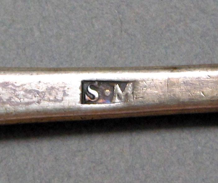 1962.0240.1320 Silver spoon mark