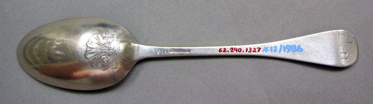 1962.0240.1327 Silver spoon underside