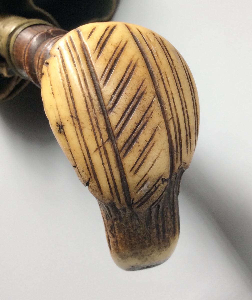 1952.0081 Umbrella, detail 3