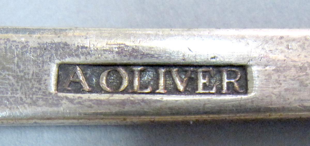 1962.0240.1348 Silver spoon mark