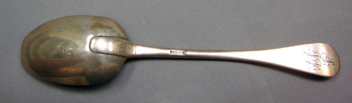 1962.0240.1351 Silver spoon underside
