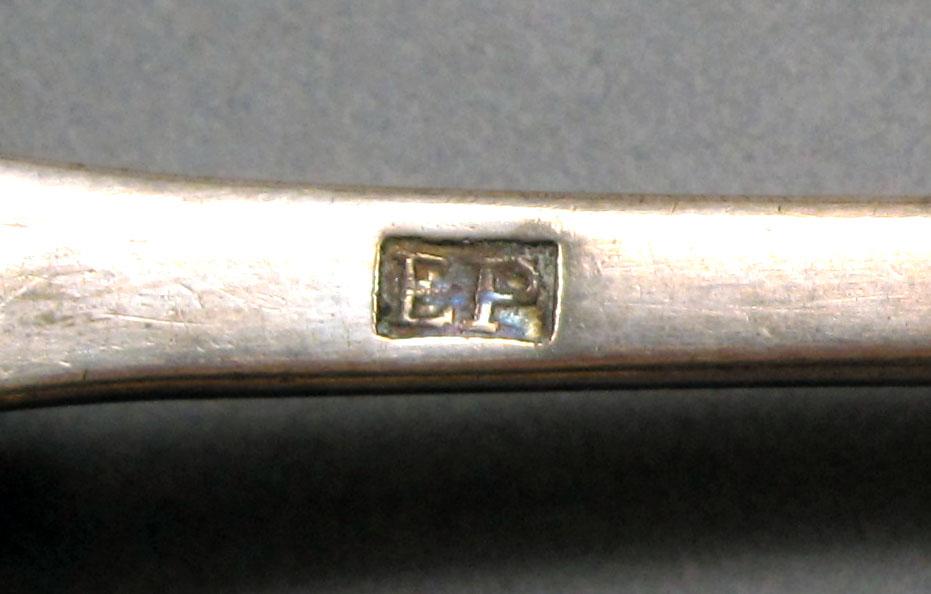 1962.0240.1354 Silver spoon mark