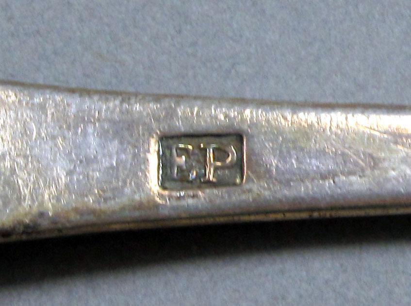 1962.0240.1356 Silver spoon mark