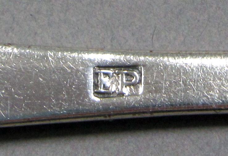 1962.0240.1357 Silver spoon mark