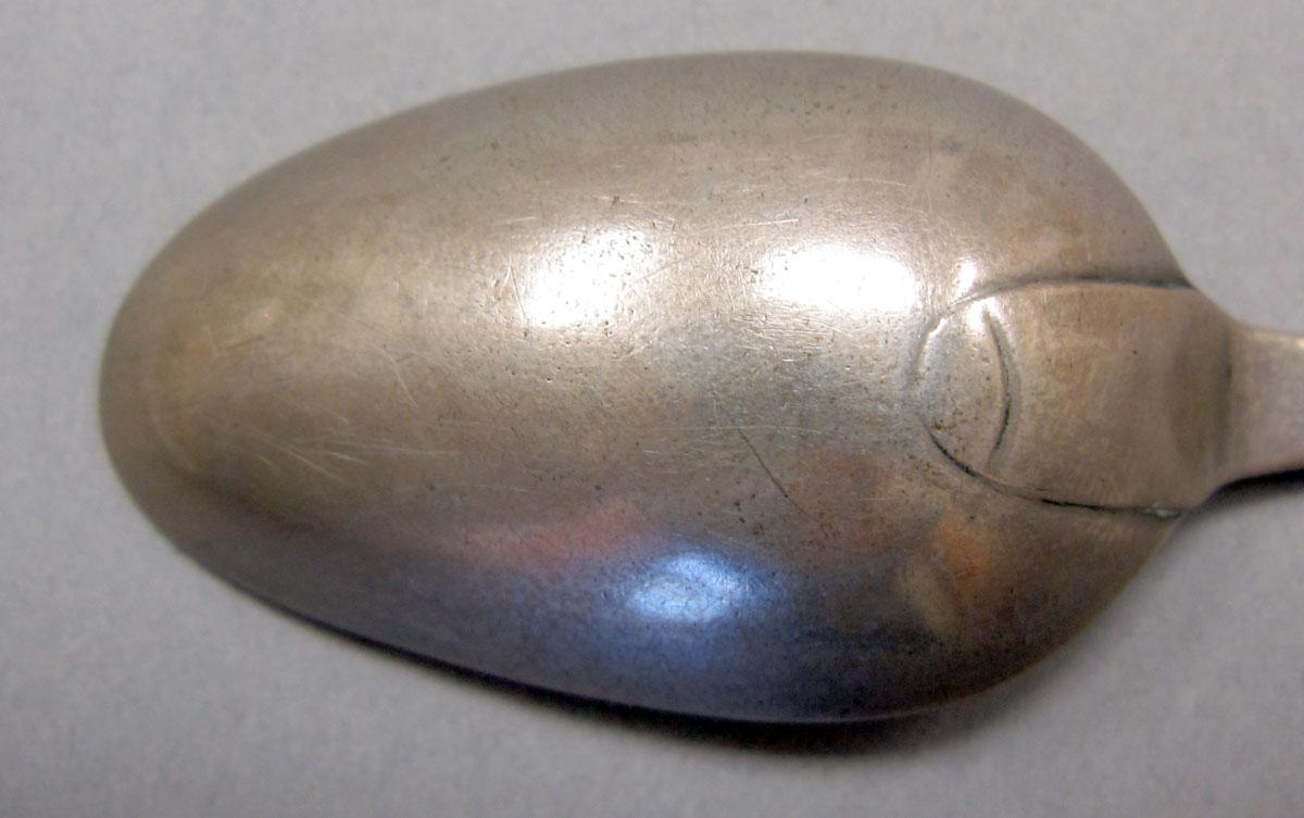 1962.0240.135 teaspoon bowl underside