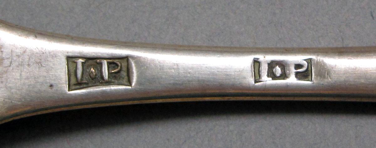 1962.0240.1360 Silver spoon mark