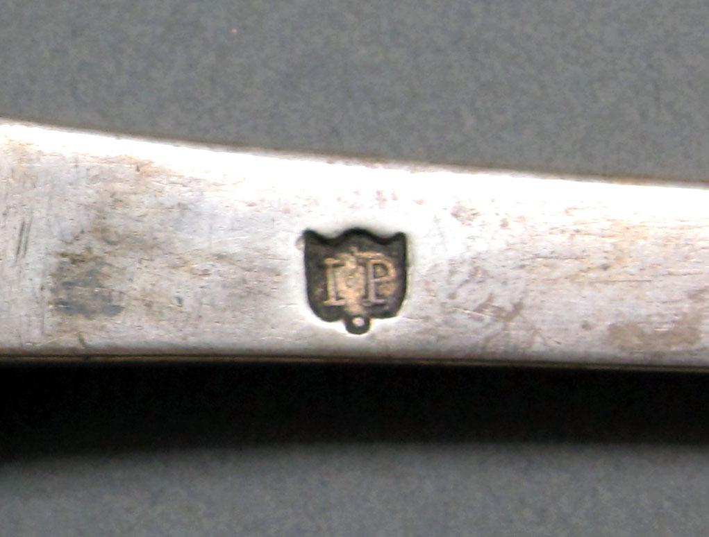 1962.0240.1361 Silver spoon mark