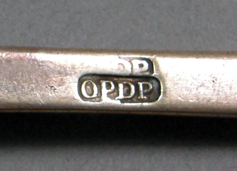 1962.0240.1363 Silver spoon mark