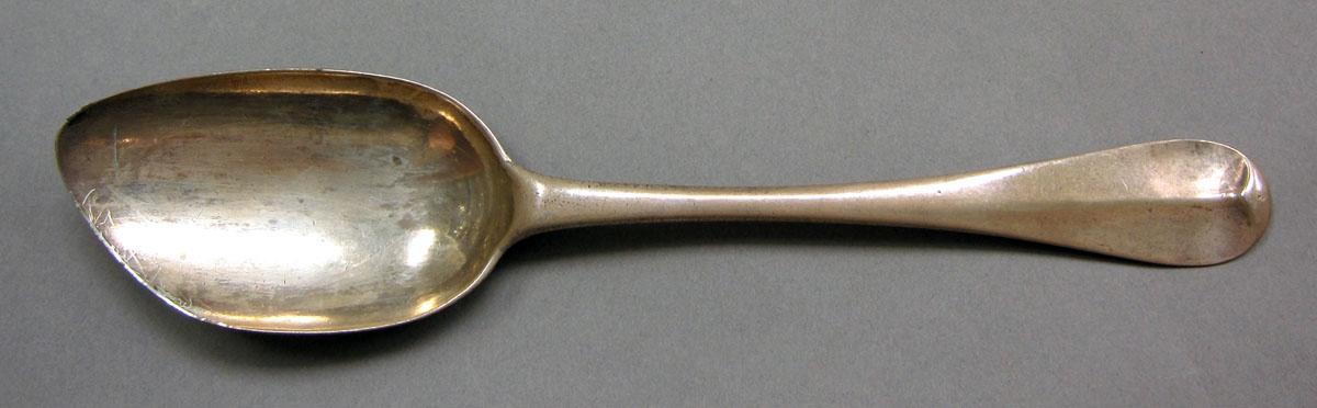 1962.0240.1367 Silver spoon upper surface