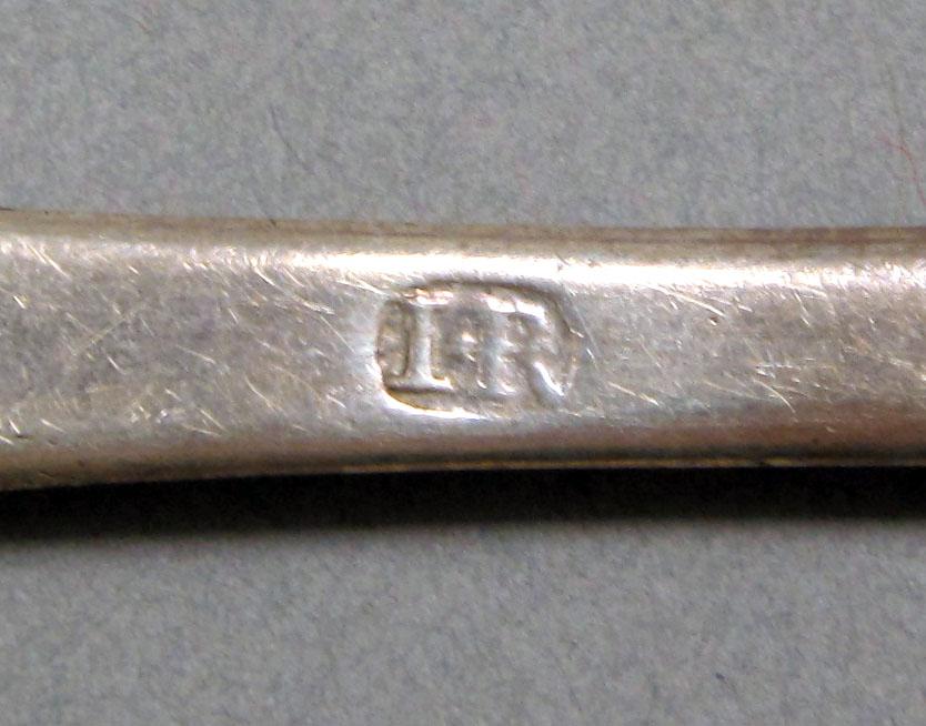 1962.0240.1377 Silver spoon mark