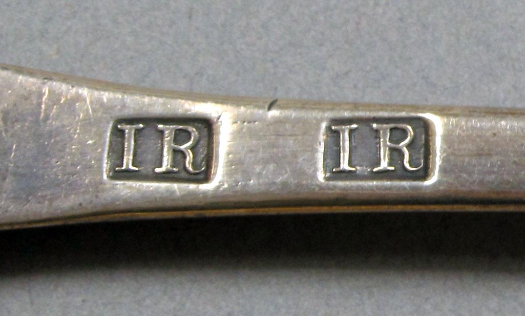 1962.0240.1382 Silver spoon mark