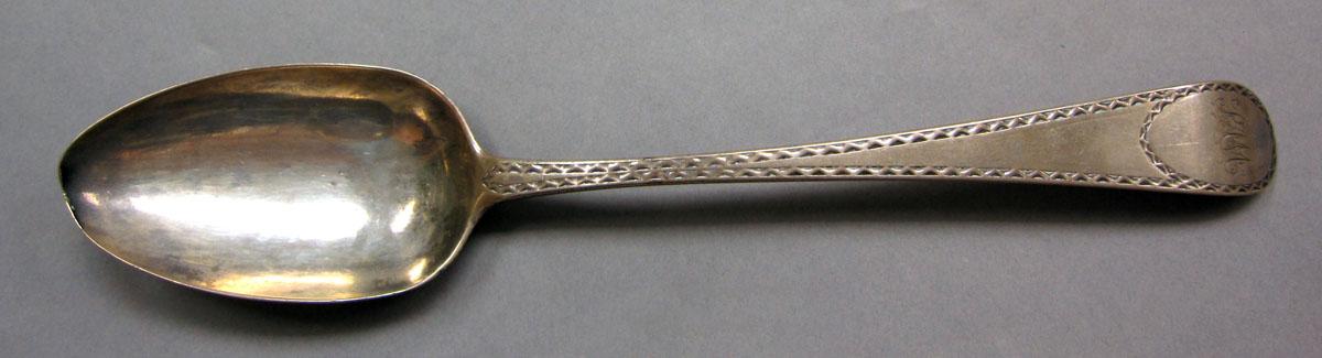 1962.0240.1385 Silver spoon upper surface