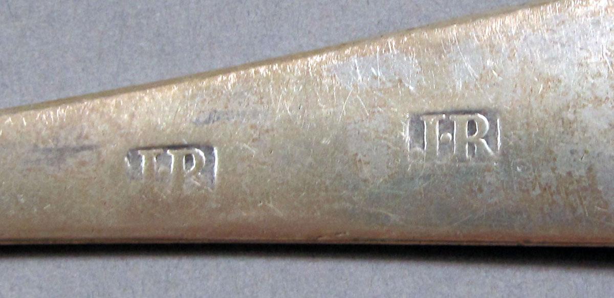 1962.0240.1385 Silver spoon mark
