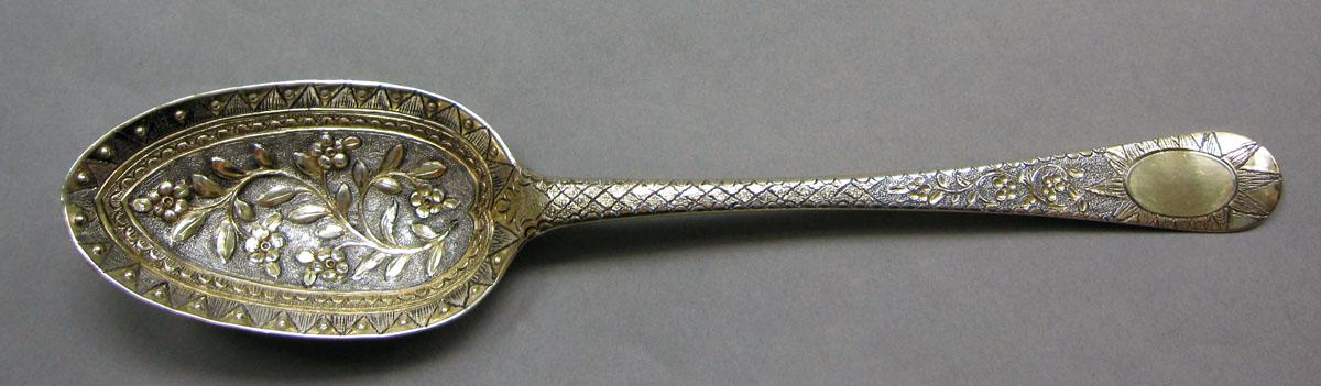 1962.0240.1390 Silver spoon upper surface
