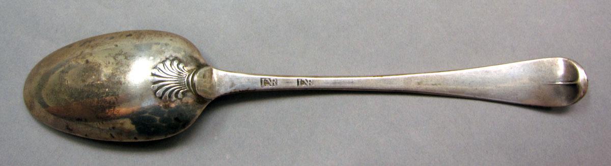 1962.0240.1393 Silver spoon underside