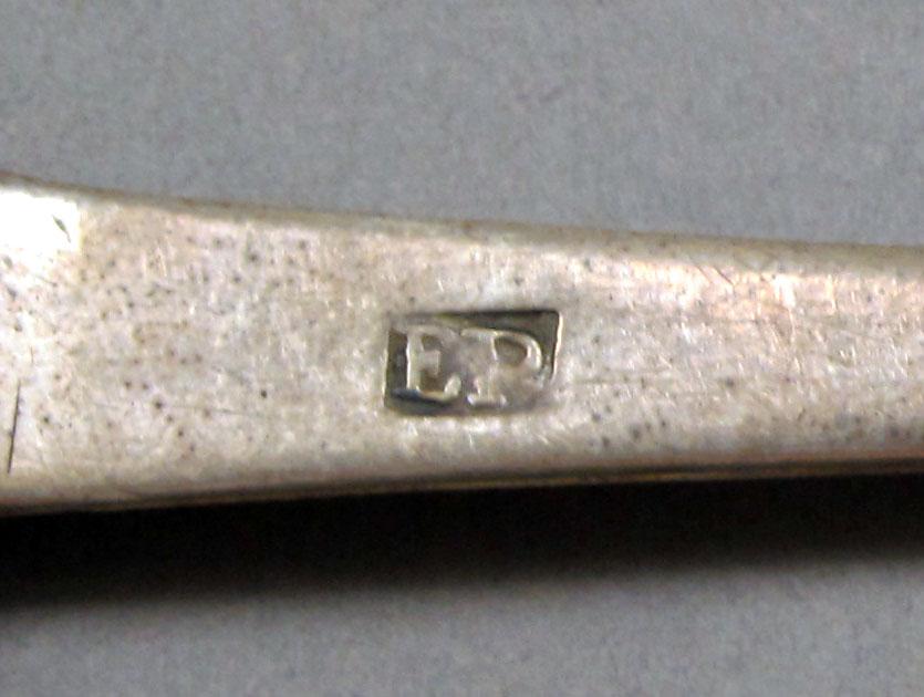 1962.0240.1398 Silver spoon mark