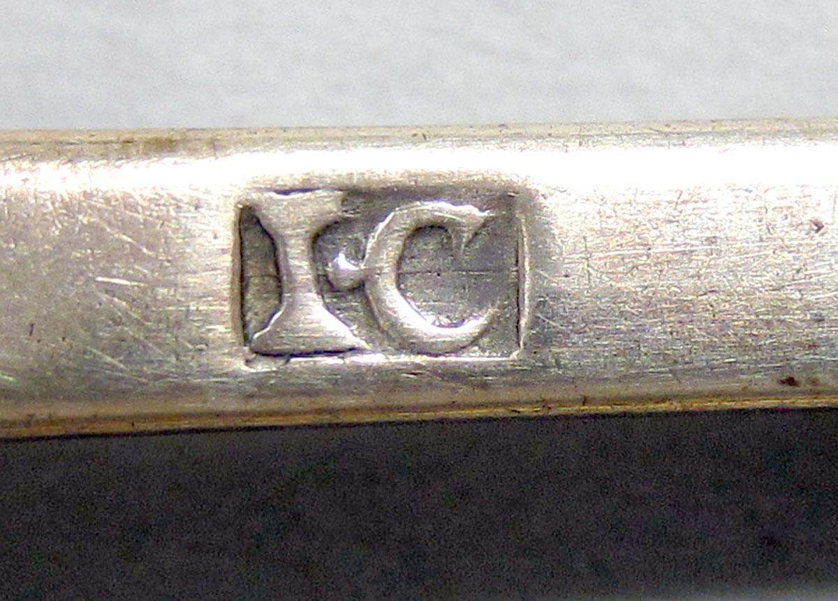 1962.0240.139 teaspoon mark