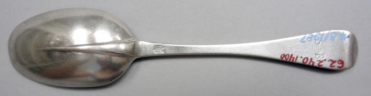 1962.0240.1400 Silver Spoon underside