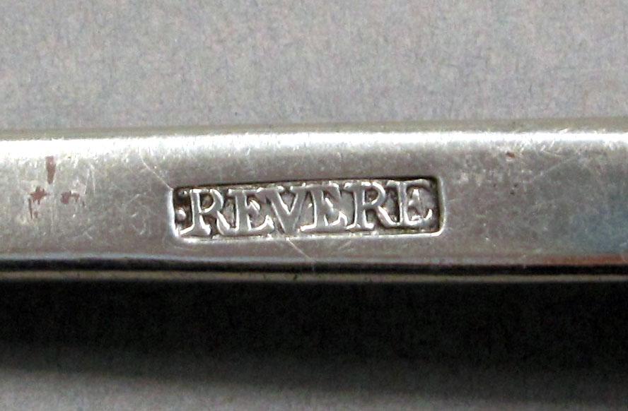 1962.0240.1403 Silver spoon mark