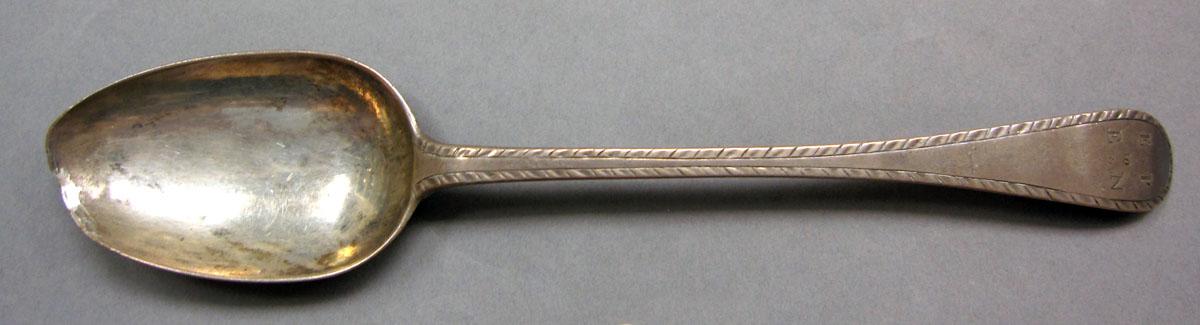 1962.0240.1404 Silver spoon upper surface