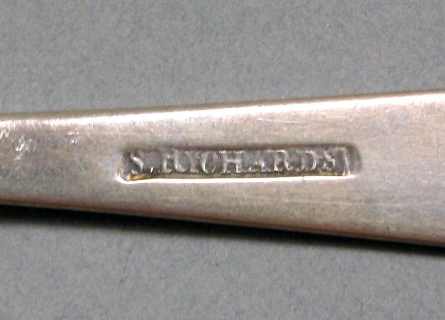 1962.0240.1408 Silver spoon mark