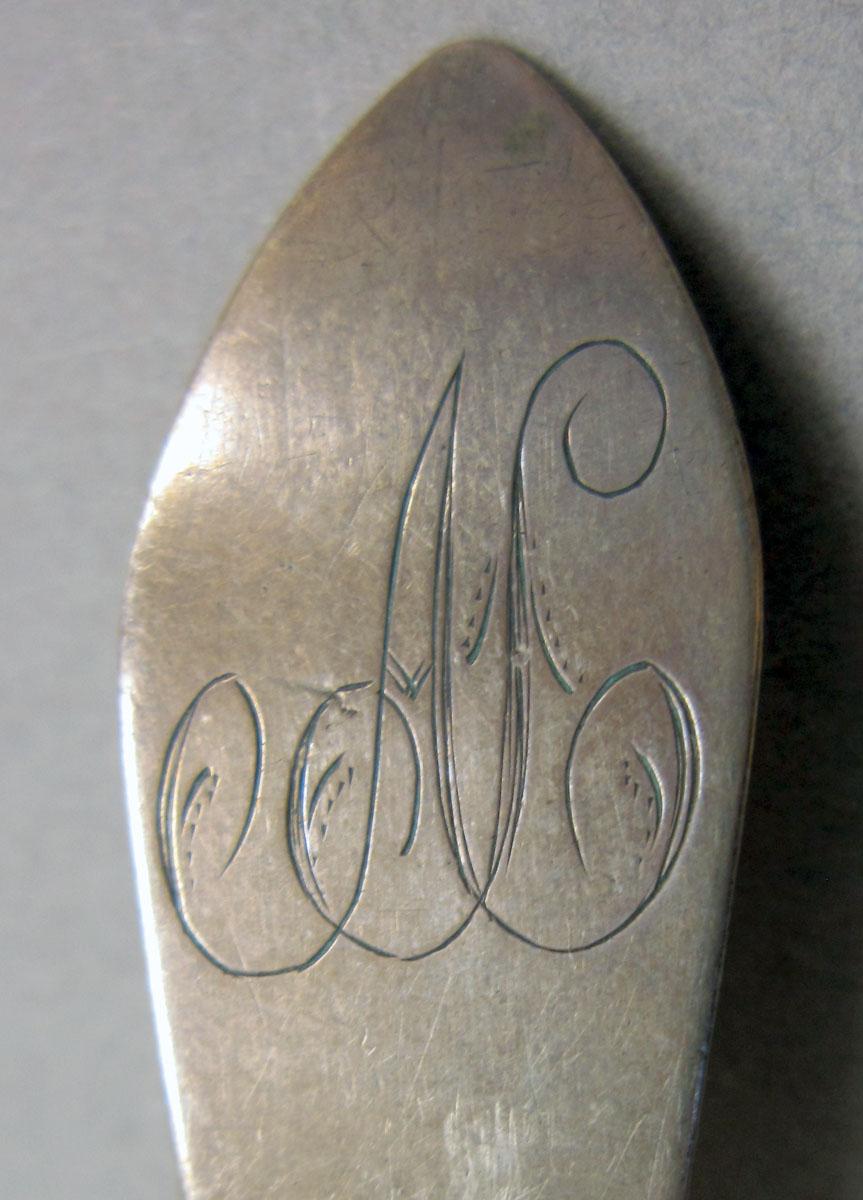 1962.0240.140 teaspoon engraving