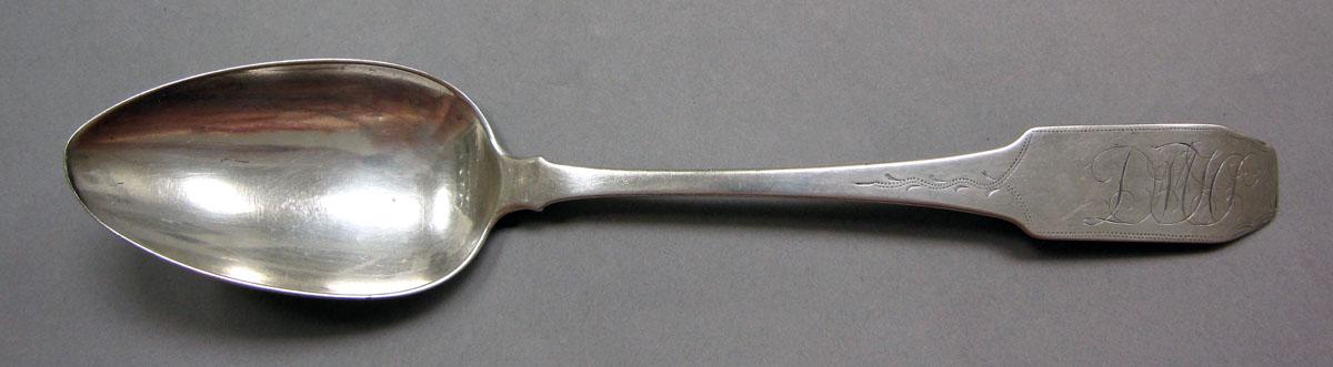 1962.0240.1414 Silver spoon upper surface