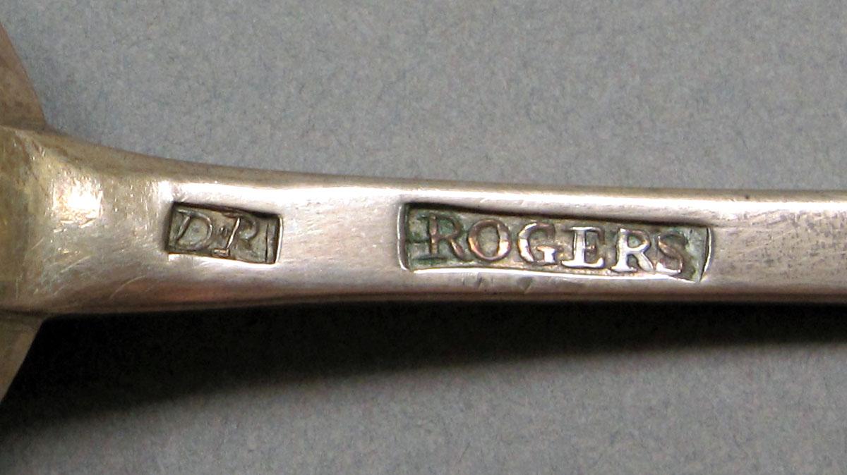 1962.0240.1417 Silver spoon mark
