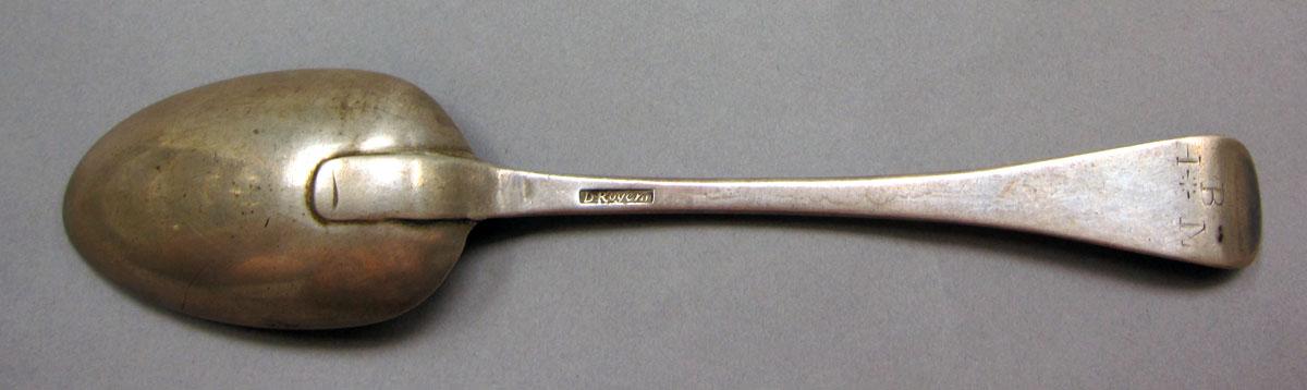 1962.0240.1419 Silver spoon underside