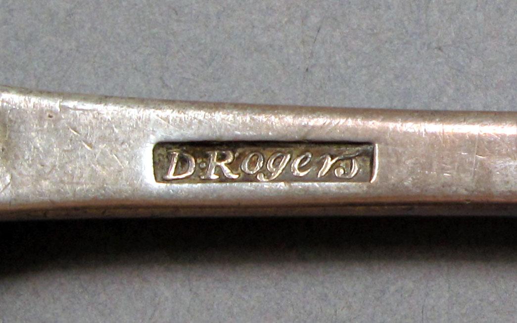 1962.0240.1419 Silver spoon mark