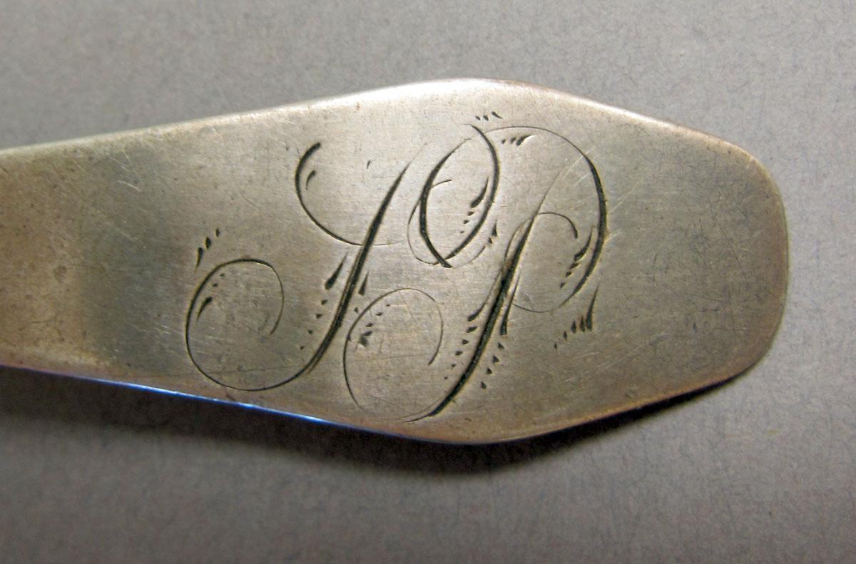 1962.0240.141 teaspoon engraving