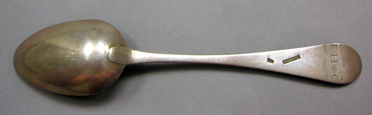 1962.0240.1420 Silver spoon underside