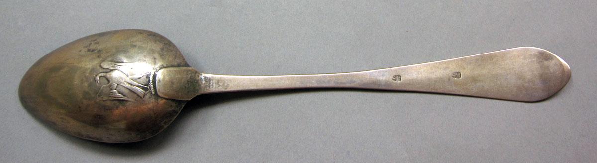 1962.0240.1424 Silver spoon underside