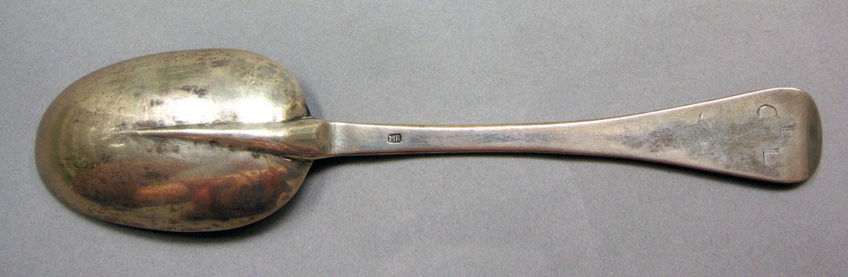 1962.0240.1426 Silver spoon underside